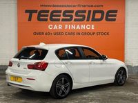 Used BMW 118 Sport Line 150 HP (110 kW) 2016 White Hatchback