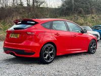 Used Ford Focus ST 2015 Red Hatchback