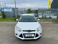 Used Ford Focus 2011 White Estate