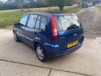 Used Ford Fusion Zetec 79 HP (58 kW) 2008 Blue Hatchback