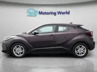 Used Toyota C-HR 122 HP (89 kW) 2023 Purple SUV