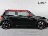 Używany Mini John Cooper Works Hatch 228 KM (167 kW) 2022 Zielony Hatchback