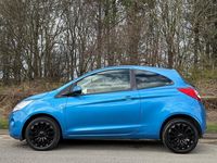 Usado Ford Ka Zetec 69 HP (50 kW) 2012 Azul Citadino