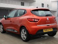 Used Renault Clio IV Dynamique 90 HP (66 kW) 2013 Red Hatchback