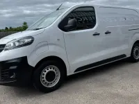 Used Vauxhall Vivaro 75 kW (102 HP) 2022 White MPV