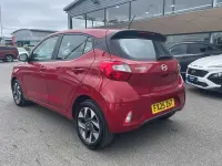 Used Hyundai i10 Advanced 63 HP (46 kW) 2025 Dragon red Hatchback