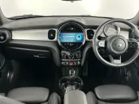 Used Mini Cooper Exclusive 134 HP (98 kW) 2023 Blue Hatchback
