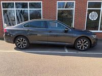 Used VW Passat SEL 150 HP (110 kW) 2020 Grey Sedan