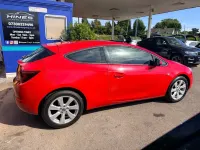 Used Vauxhall Astra GTC Sport 140 HP (102 kW) 2014 Red Hatchback
