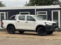 Usado Toyota HiLux Active 150 HP (110 kW) 2017 Branco Pickup