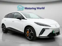 Used MG MG4 EV Trophy 319 kW (435 HP) 2023 White Hatchback