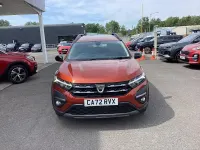 Used Dacia Jogger Extreme 110 HP (80 kW) 2022 Brown MPV