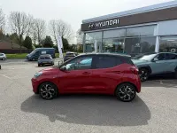 Usado Hyundai i10 N Line 90 HP (66 kW) 2024 Vermelho Citadino
