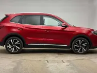 Used MG ZS Trophy 193 HP (141 kW) 2025 Red SUV