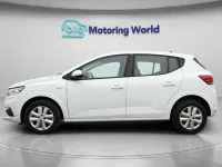 Gebraucht Dacia Sandero Comfort 90 PS (66 kW) 2021 Weiß Kleinwagen