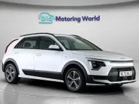 Gebraucht Kia Niro 139 PS (102 kW) 2023 Weiß SUV