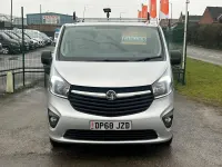 Used Vauxhall Vivaro Sportive 120 HP (88 kW) 2018 Silver MPV