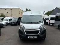 Used Peugeot Boxer 130 HP (95 kW) 2018 Silver Van