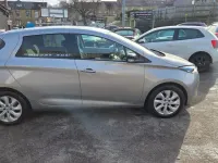 Usado Renault Zoe Dynamique 64 kW (88 HP) 2016 Cinzento Citadino