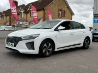 Used Hyundai Ioniq Premium SE 139 HP (102 kW) 2017 White Hatchback