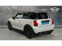 Begagnad Mini Cooper Classic 136 HK (100 kW) 2020 Silver Halvkombi