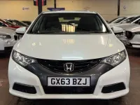 Used Honda Civic SE 100 HP (73 kW) 2013 White Hatchback