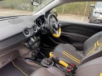 Second-hand Vauxhall Adam Slam 100 CP (73 kW) 2017 Galben Hatchback