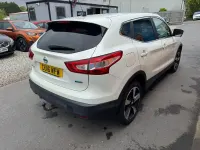 Used Nissan Qashqai N-TEC 110 HP (80 kW) 2016 White SUV