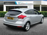 Używany Ford Focus Titanium 120 KM (88 kW) 2017 Srebrny Hatchback