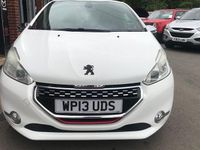 Używany Peugeot 208 GTi 200 KM (147 kW) 2014 Hatchback