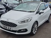 Second-hand Ford Fiesta Vignale 140 CP (102 kW) 2018 Alb Hatchback
