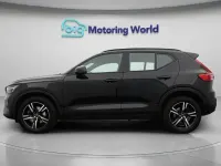Begagnad Volvo XC40 Plus 197 HK (144 kW) 2022 Svart SUV