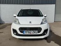 Used Peugeot 107 Allure 68 HP (50 kW) 2013 White Hatchback