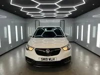 Used Vauxhall Crossland X 2019 White SUV