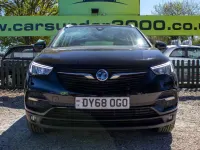 Usado Vauxhall Grandland X S 120 HP (88 kW) 2018 Preto SUV