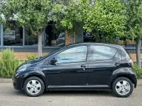 Used Toyota Aygo 68 HP (50 kW) 2010 Black Hatchback