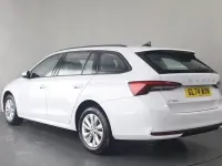 Used Skoda Octavia SE Technology 116 HP (85 kW) 2024 White Estate