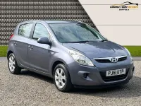 Begagnad Hyundai i20 Comfort 2012 Grå Halvkombi