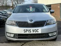 Begagnad Skoda Rapid SE 90 HK (66 kW) 2015 Silver Halvkombi