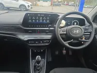 Nowe Hyundai i20 Premium 100 KM (73 kW) 2025 Szary Hatchback