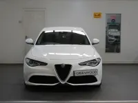 Used Alfa Romeo Giulia Saloon Edizione Speciale 180 HP (132 kW) 2017 White Sedan