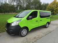 Begagnad Renault Trafic Business 2018 Grön Minibuss