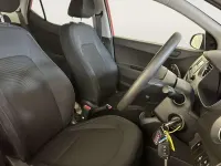 Used Hyundai i10 67 HP (49 kW) 2018 Red Hatchback