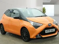 Used Toyota Aygo X-cite 72 HP (52 kW) 2019 Orange Hatchback