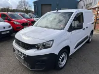 Used Peugeot Partner Premium 131 HP (96 kW) 2023 White MPV