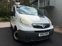 Used Vauxhall Vivaro 115 HP (84 kW) 2012 White MPV