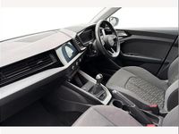 Used Audi A1 Sport 95 HP (69 kW) 2021 White SUV