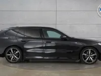 Begagnad BMW 530e M Sport 295 HK (216 kW) 2025 Svart Kombi
