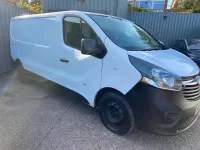 Used Vauxhall Vivaro 115 HP (84 kW) 2014 White MPV