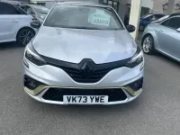 Used Renault Clio Engineered 140 HP (102 kW) 2023 Silver Hatchback